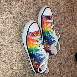 Kids Converse. Tye dye Size 1